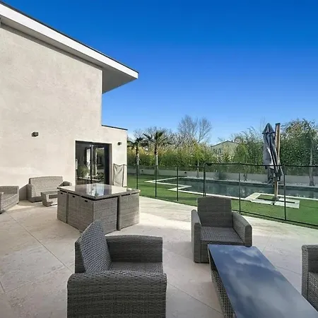 Maison De Prestige A Villa