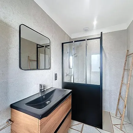Maison De Prestige A 格里莫